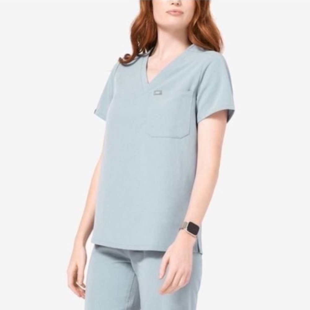 Figs Dusty Blue Catarina Top